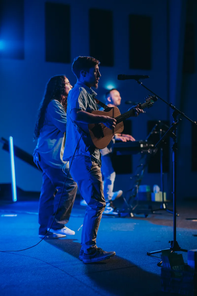 Worship at Vintage Church Belton