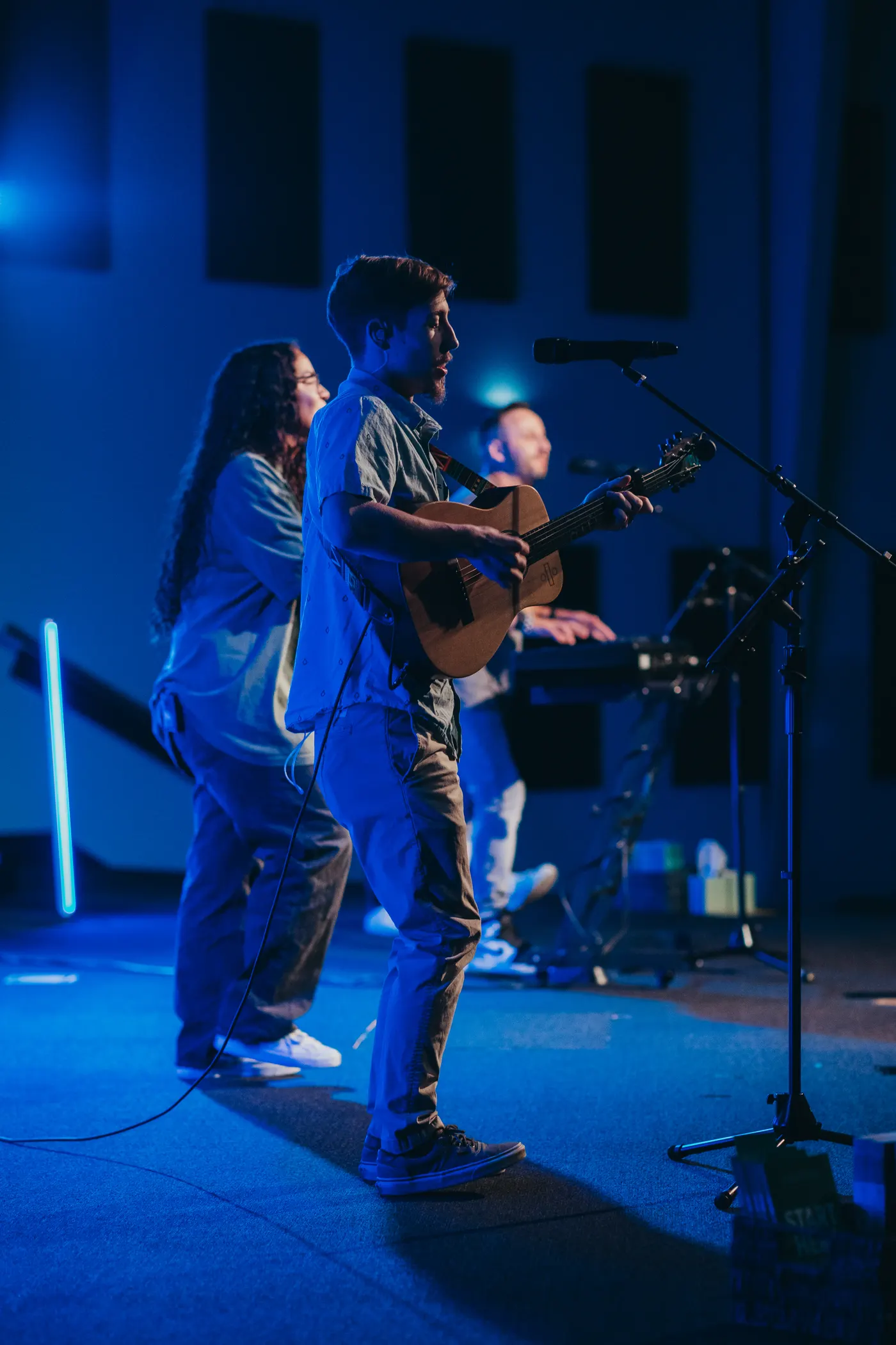 Worship at Vintage Church Belton