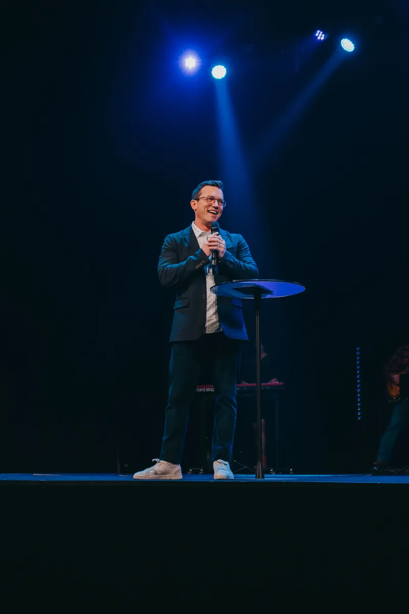 Pastor Stephen Martin preaching